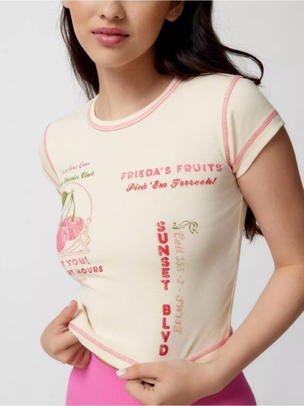 Urban Outfitters
Cropped Cherry Club Baby T-Shirt Size Large